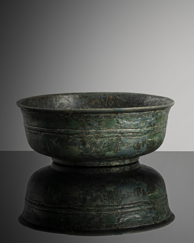<b>Green-blue patinated bronze bowl</b>