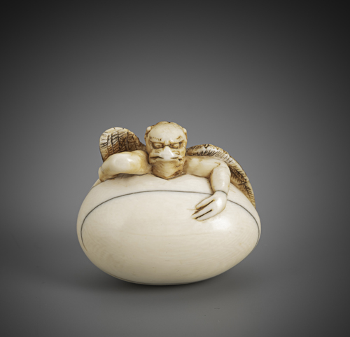 <b>The mountain goblin (tengu) hatching from the egg made of ivory</b>