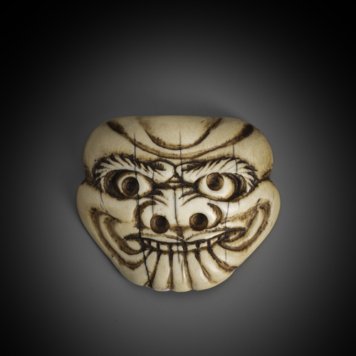 <b>A beautiful ivory mask netsuke</b>