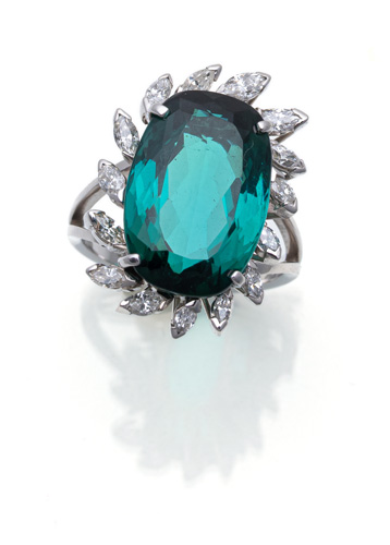 <b>Ring mit Turmalin & Diamanten</b>