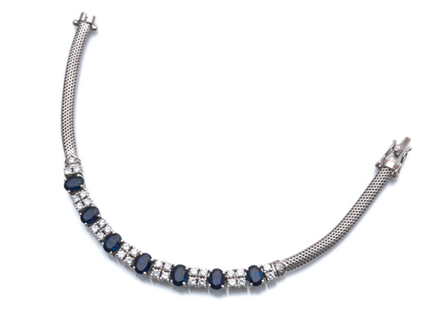 <b>Saphir Brillant Armband</b>
