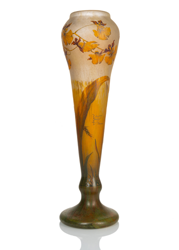 <b>Große Vase mit Blumendekor</b>