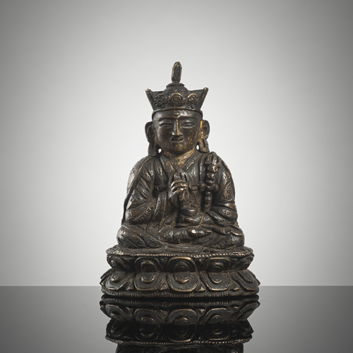 <b>A small bronze of Padmasambhava with Chinese inscription</b>