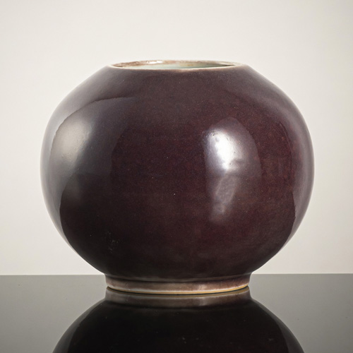 <b>A globular violet-glazed porcelain brush washer</b>