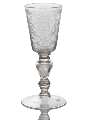 <b>Barock-Pokal mit Schliffdekor</b>