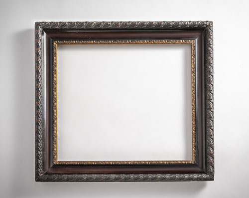 <b>Rahmen aus Ebenholz und vergoldetem Gesso</b>
