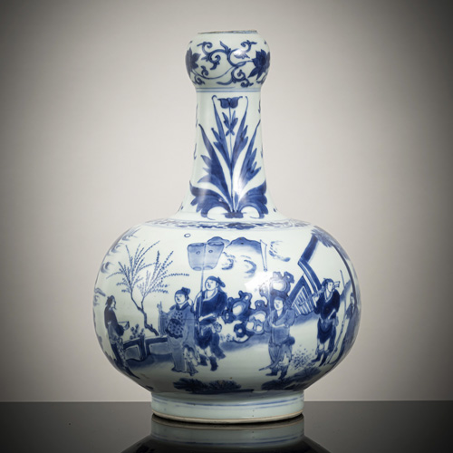 <b>A blue and white figural porcelain bottle vase</b>