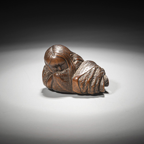 <b>A fine netsuke of the sleeping Shojo</b>