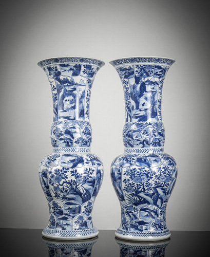 <b>A RARE PAIR OF BLUE AND WHITE 'YEN YEN' PORCELAIN VASES</b>