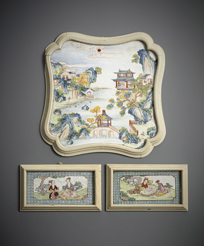 <b>Three finely painted enamel plaques, two of them in European style</b>
