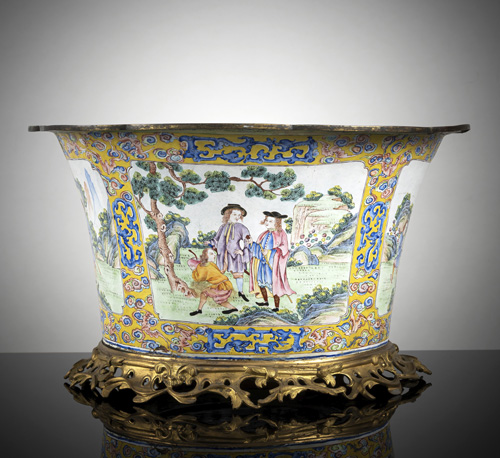 <b>A large and very rare enamel cachepot with Europeans and western style scenes</b>