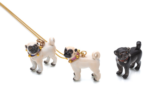 <b>MEISSEN Porzellan „Mops“-Set mit Kette</b> <b>MEISSEN Porzellan „Mops“-Set mit Kette</b>
