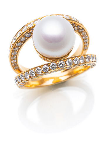 <b>DIAMOND PEARL RING</b> <b>DIAMOND PEARL RING</b>