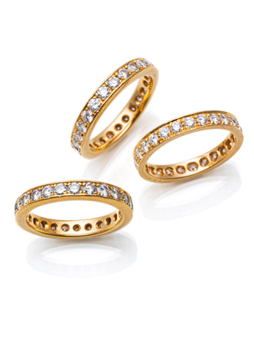 <b>THREE MEMOIRE RINGS</b> <b>THREE MEMOIRE RINGS</b>