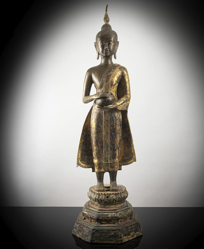 <b>A bronze figure of Buddha Shakyamuni</b>
