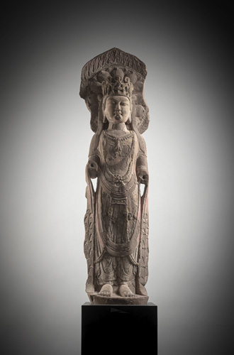 <b>A fine sandstone figure of a Bodhisattva</b>