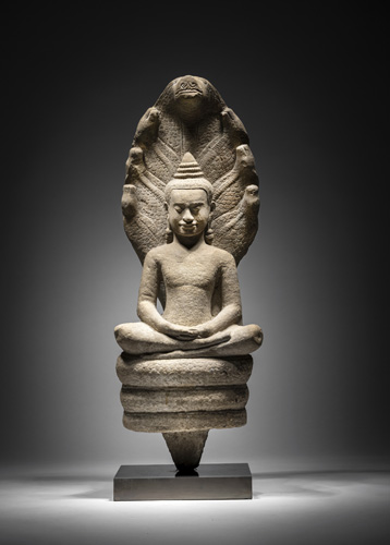 <b>A SANDSTONE FIGURE OF BUDDHAMUCHALINDA</b>