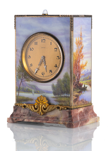 <b>Feine Art-Déco-Tischuhr mit Emailledekor</b>