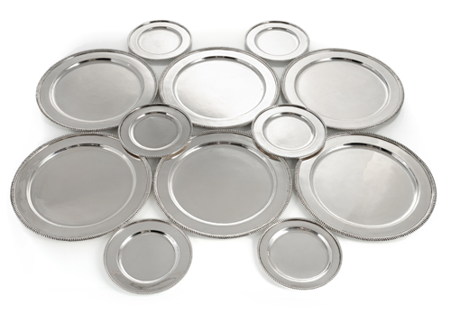 <b>Sechs Platzteller und sechs kleinere Teller aus Silber</b>