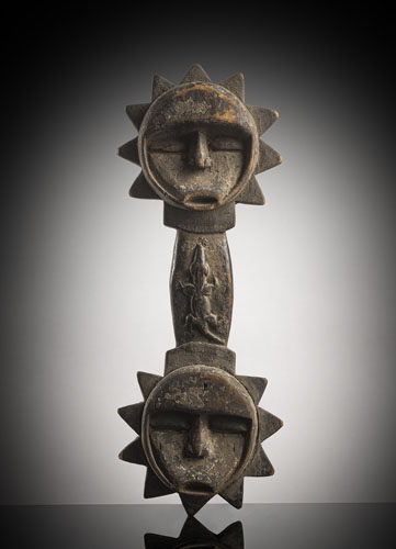 <b>Doppelmaske aus Holz</b>