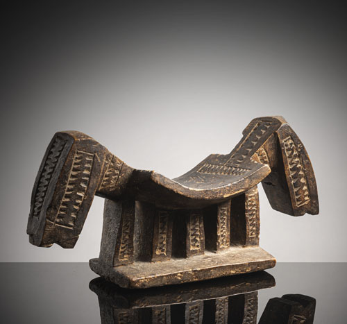 <b>Dogon Kopfstütze aus Holz</b>