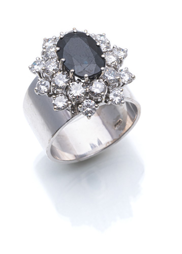 <b>Saphir Brillant Ring</b>