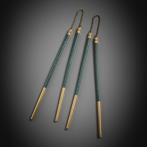 <b>Two pairs of chopsticks partly worked in gold</b>