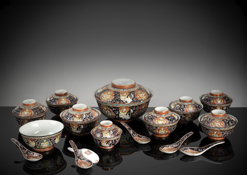 <b>A 25-piece set of Bencharong porcelain</b>