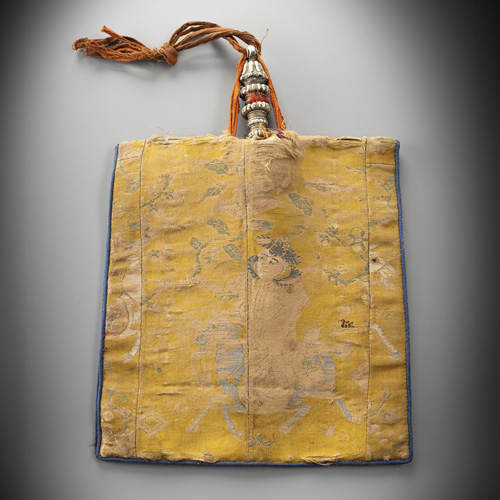 <b>Holy water bottle and tapestry case 'chab bum'</b>