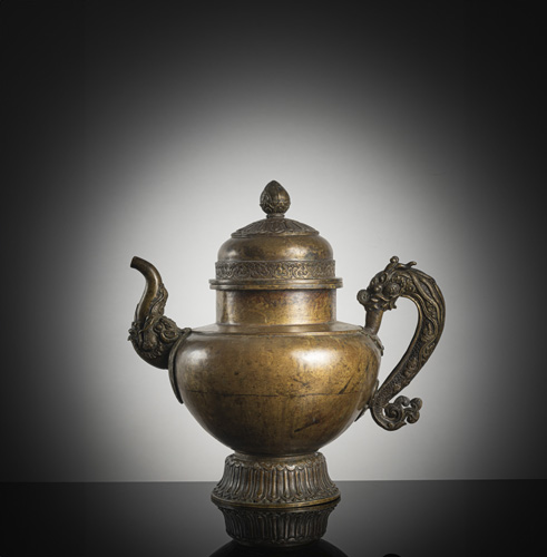 <b>A COPPER EWER</b>