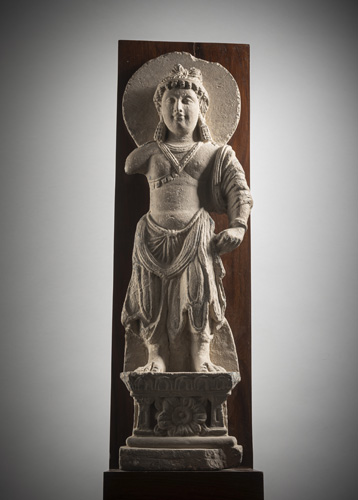 <b>A FINE GREY SCHIST FIGURE OF A BODHISATTVA</b>