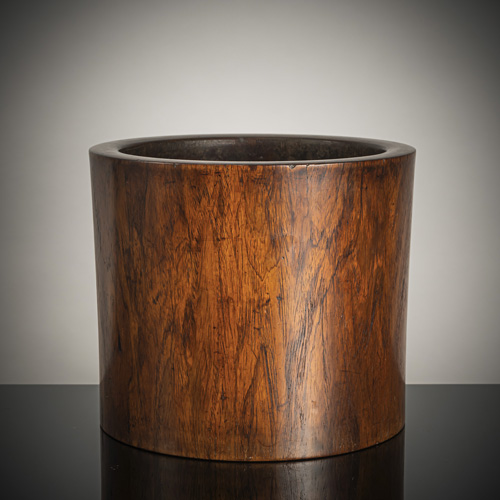 <b>Large brush pot</b>