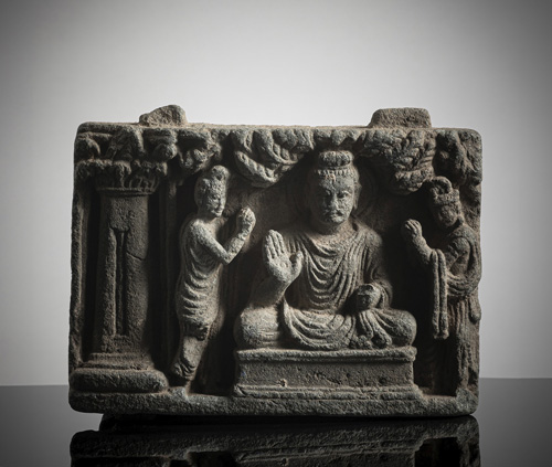 <b>Relief frieze made of schnist</b>