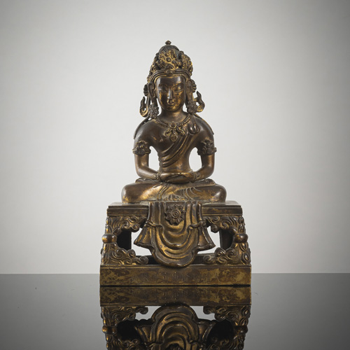 <b>A gilt-bronze figure of Amitayus on a throne</b>