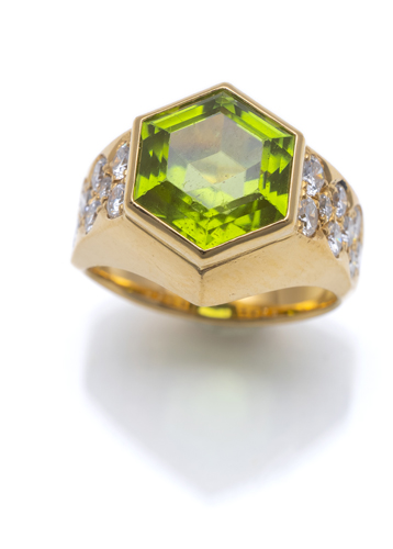 <b>Ring mit Peridot & Brillanten</b>