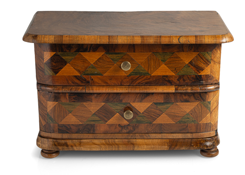 <b>Modellkommode</b>