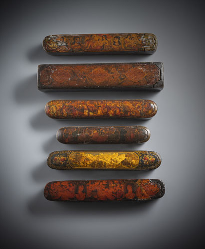 <b>Sechs Lack-Schreibkästen 