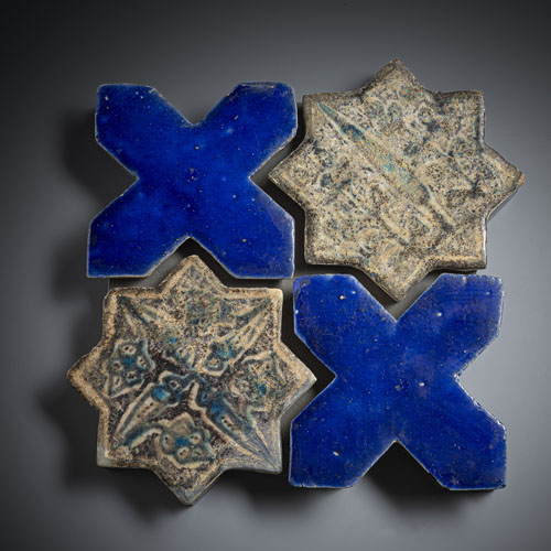 <b>Vier Keramikkacheln</b>