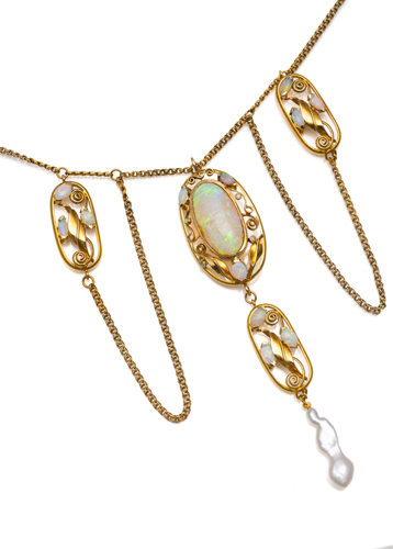 <b>Collier im Jugendstil</b>