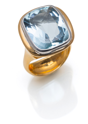 <b>Aquamarin Ring</b>