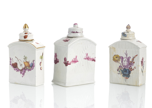 <b>THREE PORCELAIN TEA CADDIES</b> <b>THREE PORCELAIN TEA CADDIES</b>