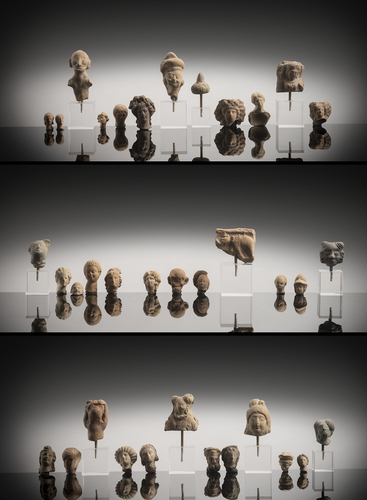 <b>Gruppe von 36 Terracotten, u.a. Köpfe und Fragmente</b> <b>Gruppe von 36 Terracotten, u.a. Köpfe und Fragmente</b>