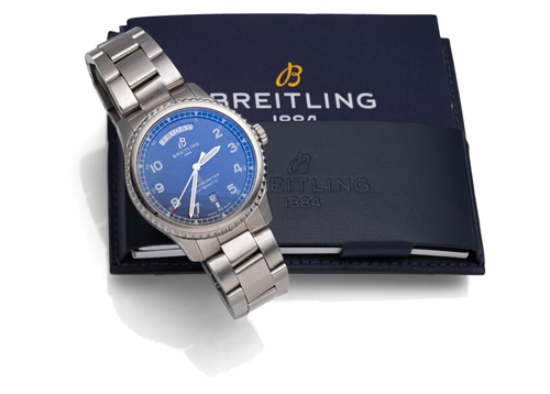 <b>BREITLING Navitimer 