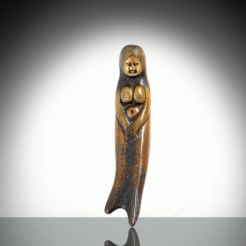 <b>Netsuke einer Meerjungfrau aus Hirschhorn von Alex Ignatius</b> <b>Netsuke einer Meerjungfrau aus Hirschhorn von Alex Ignatius</b>