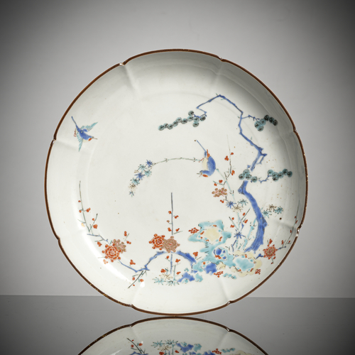 <b>Kakiemon-Teller in Blütenform mit Vögeln</b>