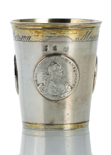 <b>Münzbecher mit Widmung</b>