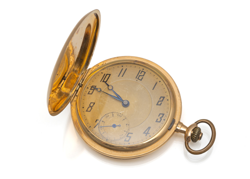 <b>A SWISS GOLD POCKET WATCH</b>