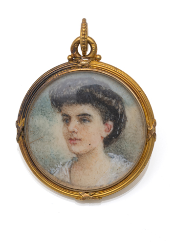 <b>Kleines Medaillon</b>