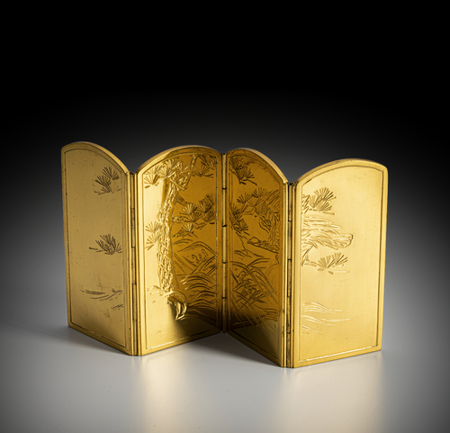 <b>Miniaturparavent aus Eisen mit Motiven in Gold- und Silbertauschierung</b>