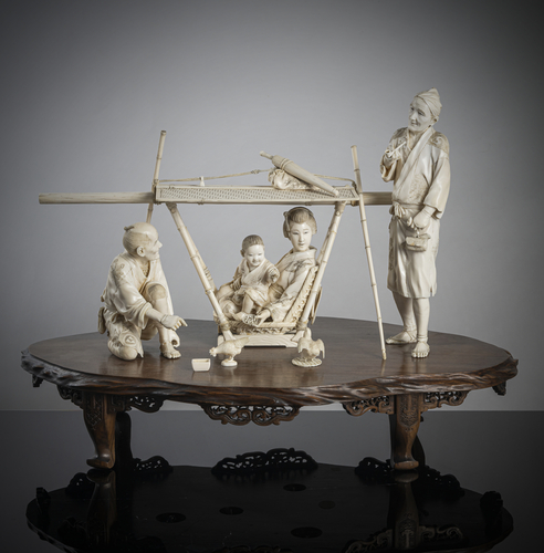 <b>Feine Figurengruppe aus Elfenbein</b>